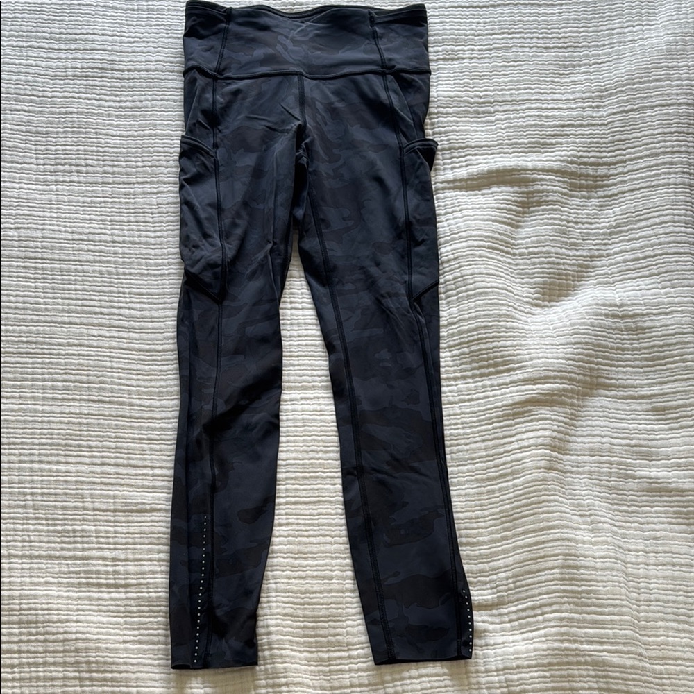 Lululemon cropped leggings